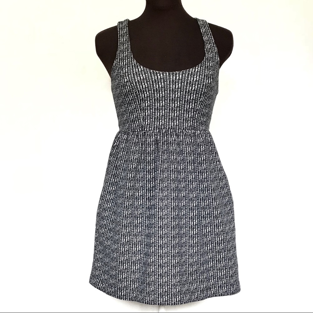 Silence + Noise Mini Dress Sz XS Black/White  125